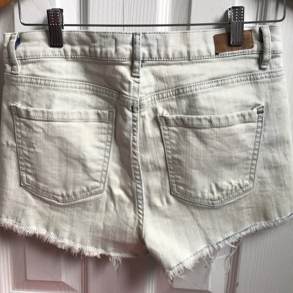 High Waisted Acid Wash Shorts - Picture 4 of 4